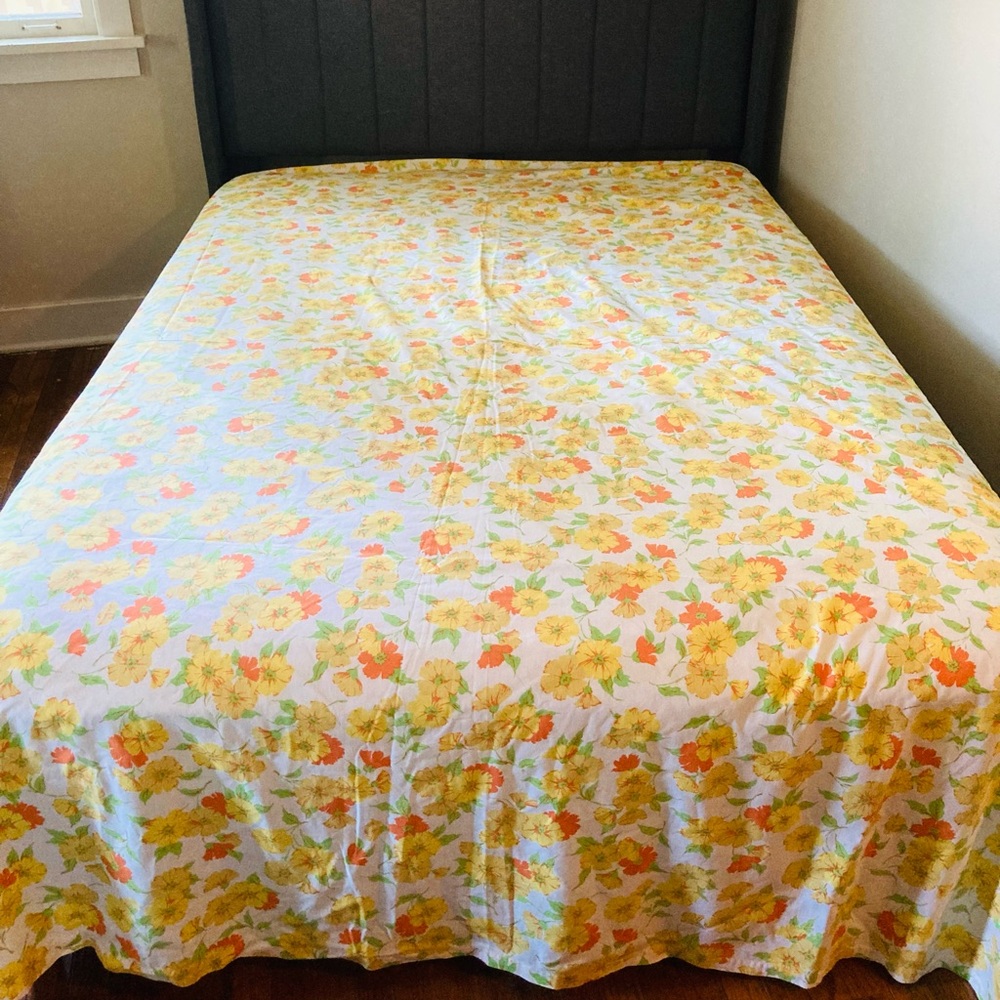 Vintage Muslin Floral Flat Sheet Blanket 70’s Retro Flower